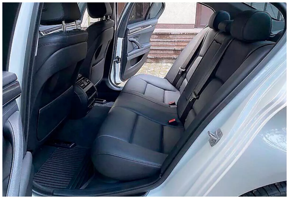 BMW 520i Photo 6
