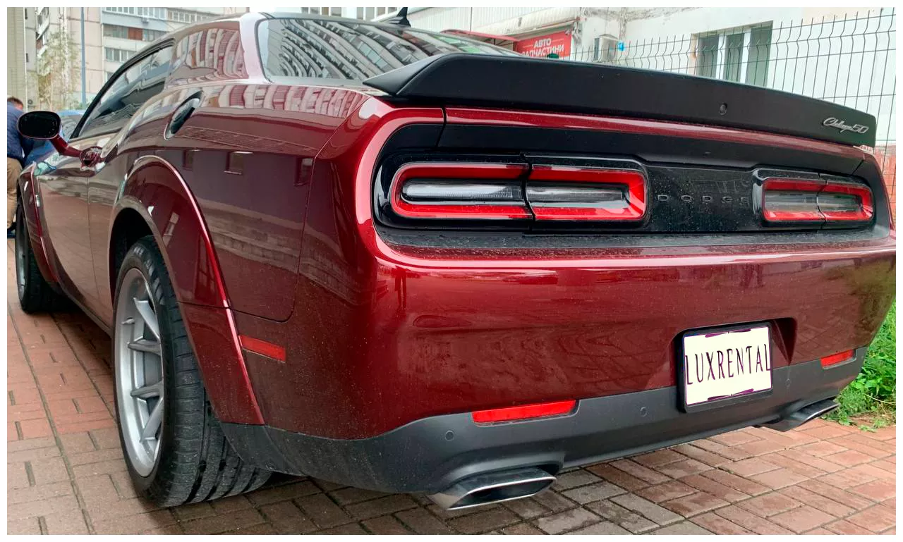 Dodge Challenger Салон