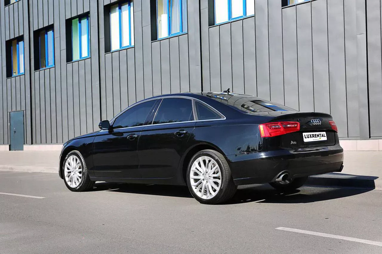 Audi A6 Фото 4
