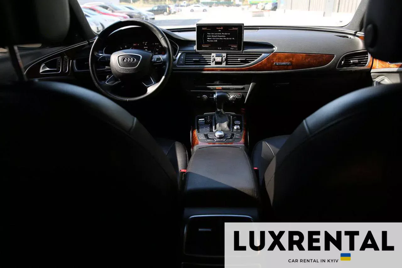 Audi A6 Фото 6
