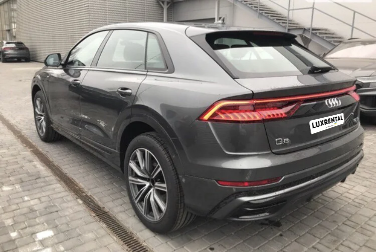 Audi Q8 Photo 2