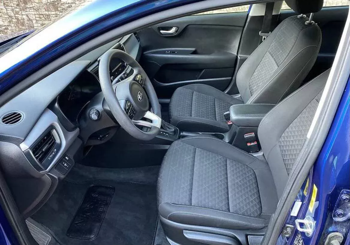 Kia Rio Photo 5