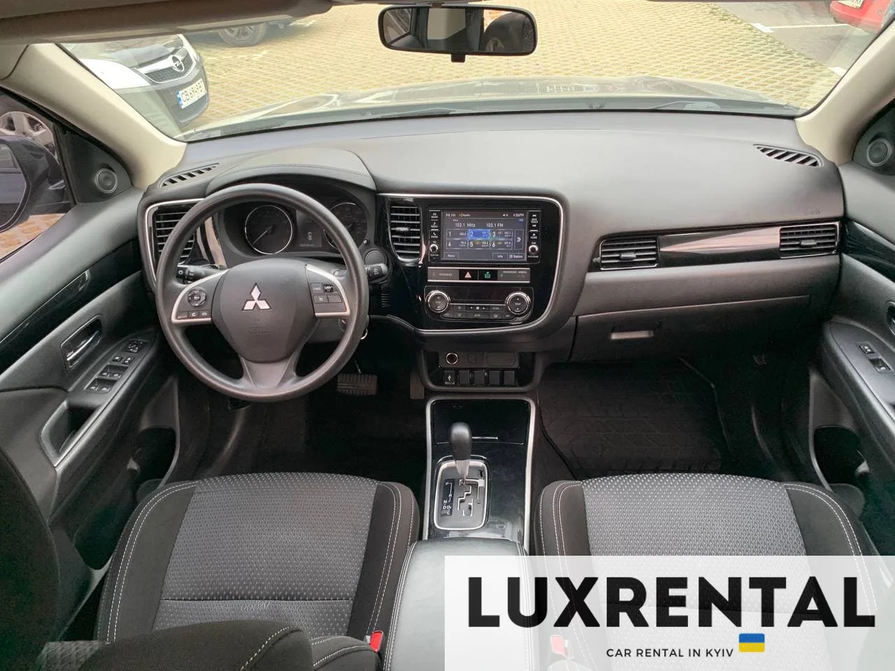 Mitsubishi Outlander Фото 4