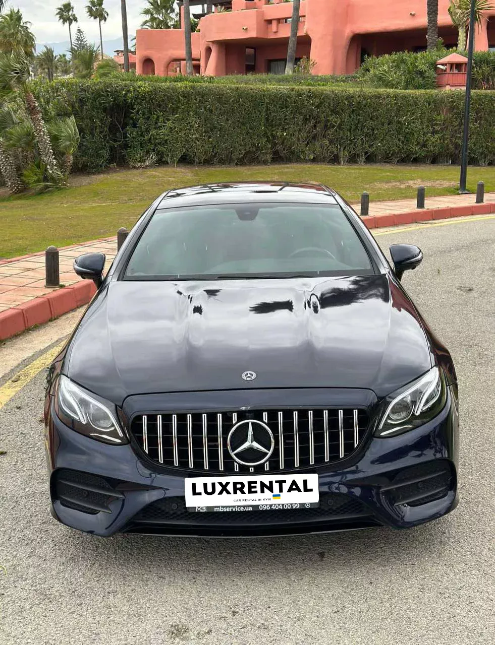 Mercedes Benz E220 Coupe