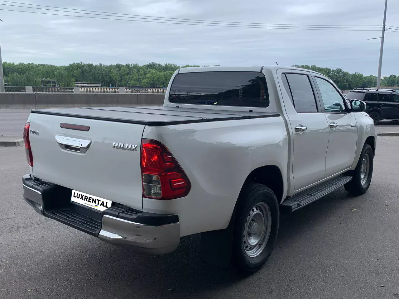 Toyota Hatiyota Hilux Фото 3