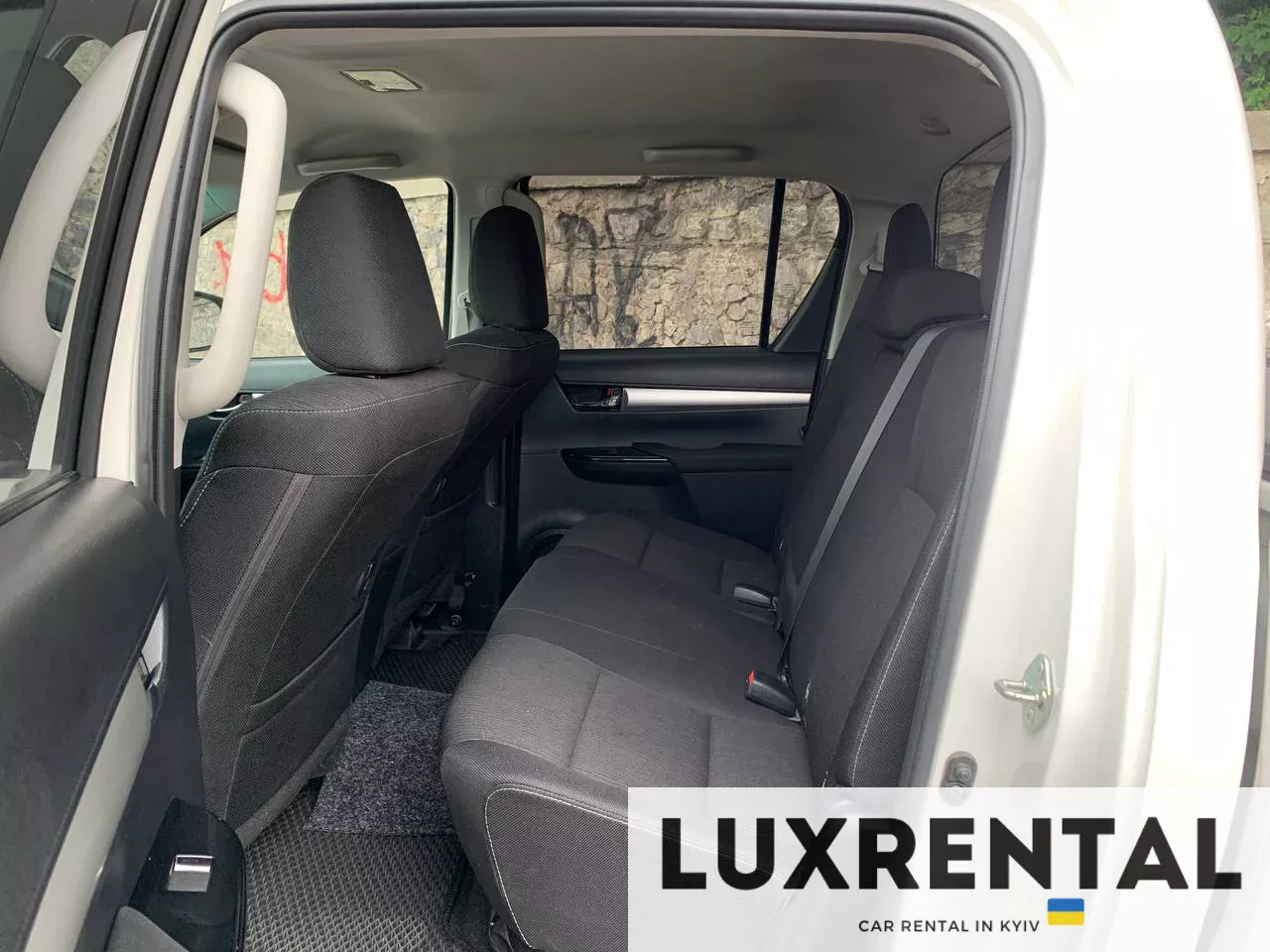 Toyota Hatiyota Hilux Фото 5