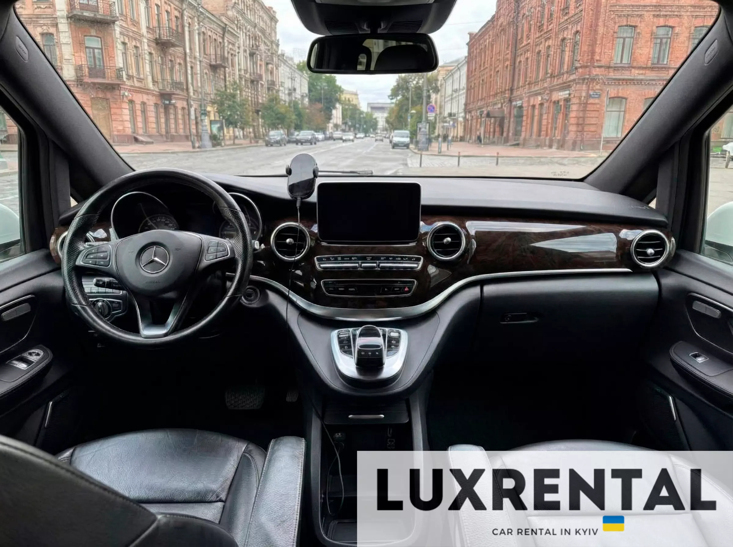 Mercedes V class 2017 Photo 4