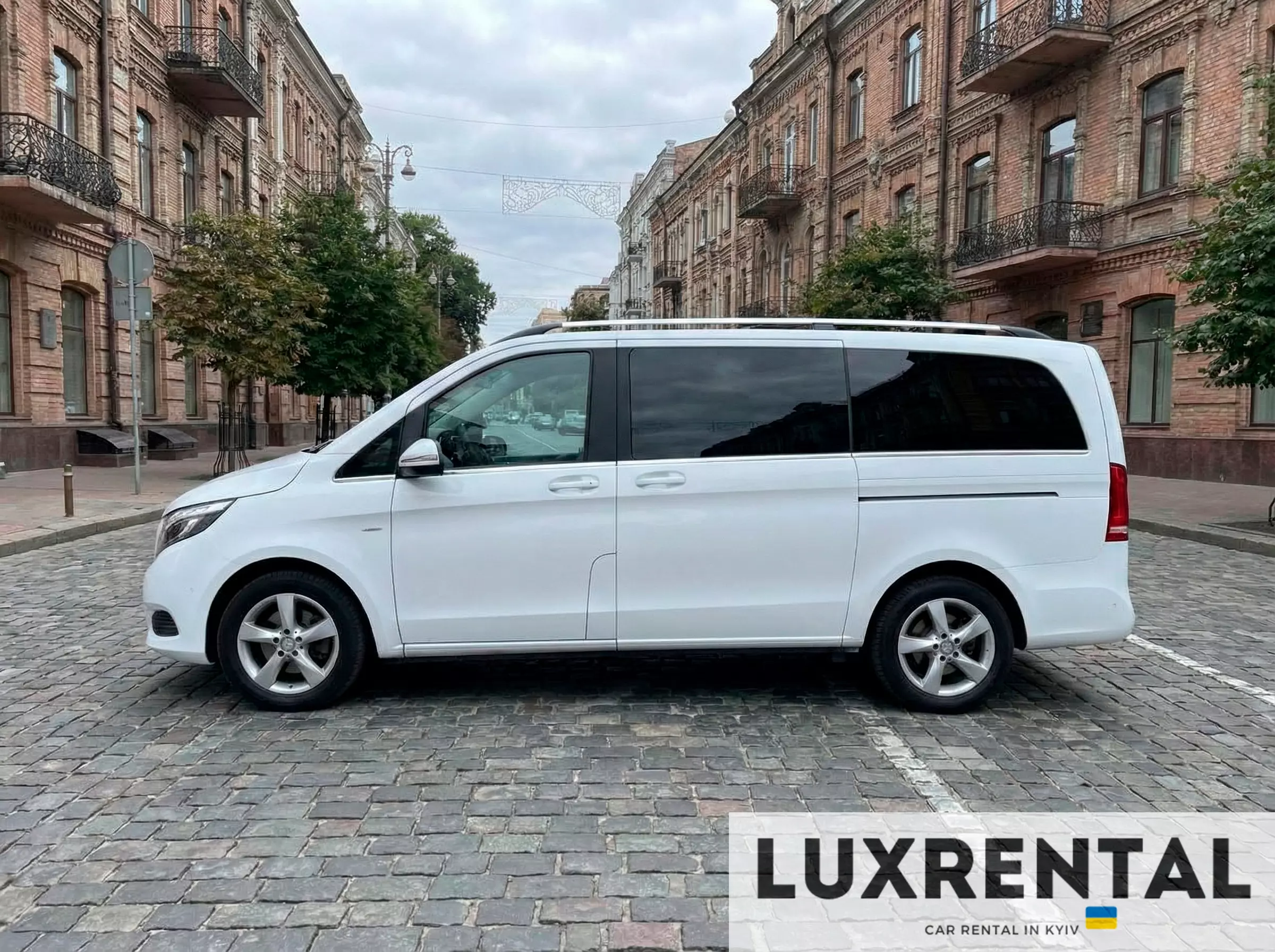 Mercedes V class 2017 Photo 2
